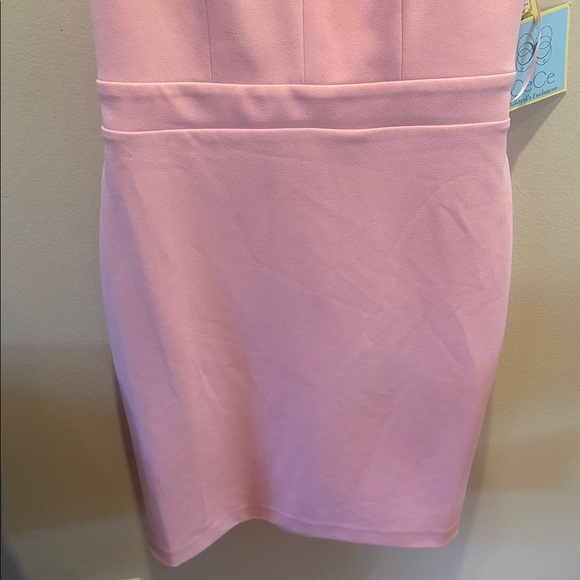 CeCe Pink Scallop V-Neck Mini Sheath Dress - Picture 3 of 6
